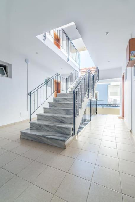 Urban Apt Next University 11 Heraklion  Exterior photo